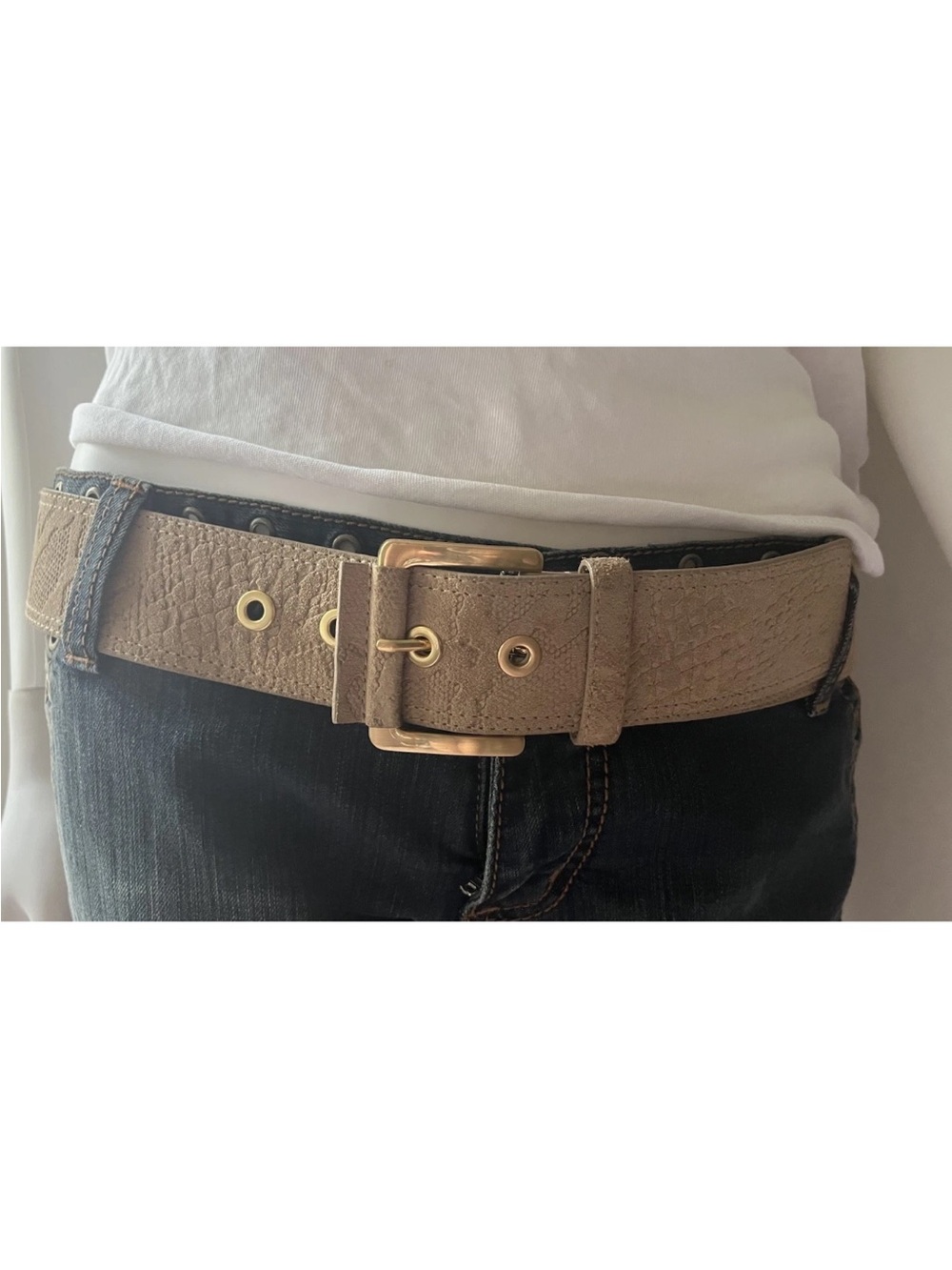 Via Spiga Taupe Light Brown Snakeskin Embossed Leather Belt Gold Tone Hardware M